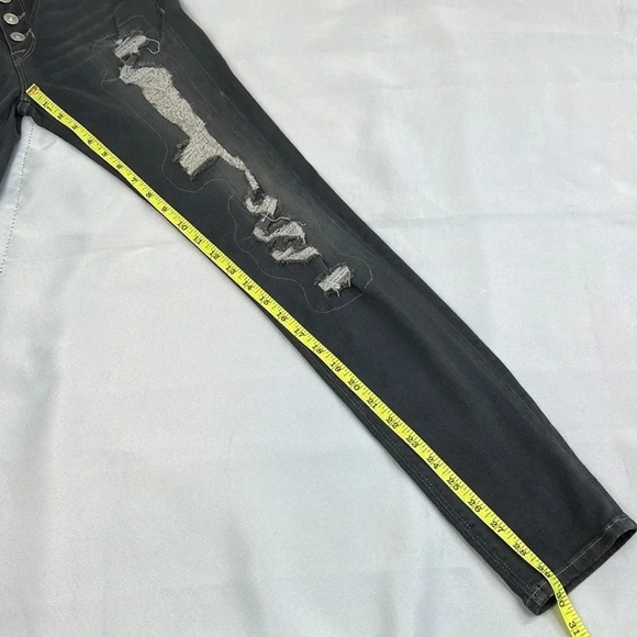 Hudson Women’s 27 Stretchy Ciara S.Skinny Exposed Button Distressed Jean - Picture 9 of 11